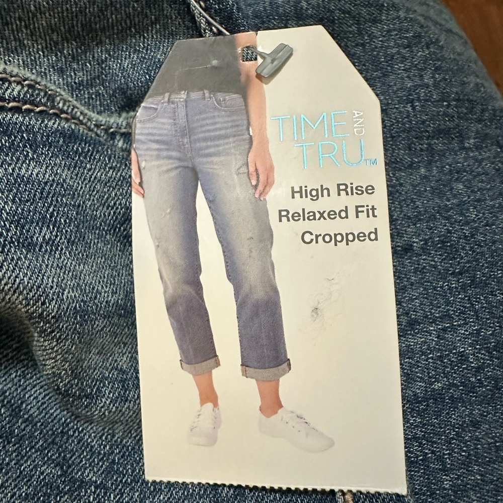 Time and Tru Women's Boyfriend Jeans in Blue - Picture 7 of 9
